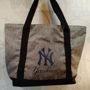 Foco Yankees Gray and Black Tote Bag